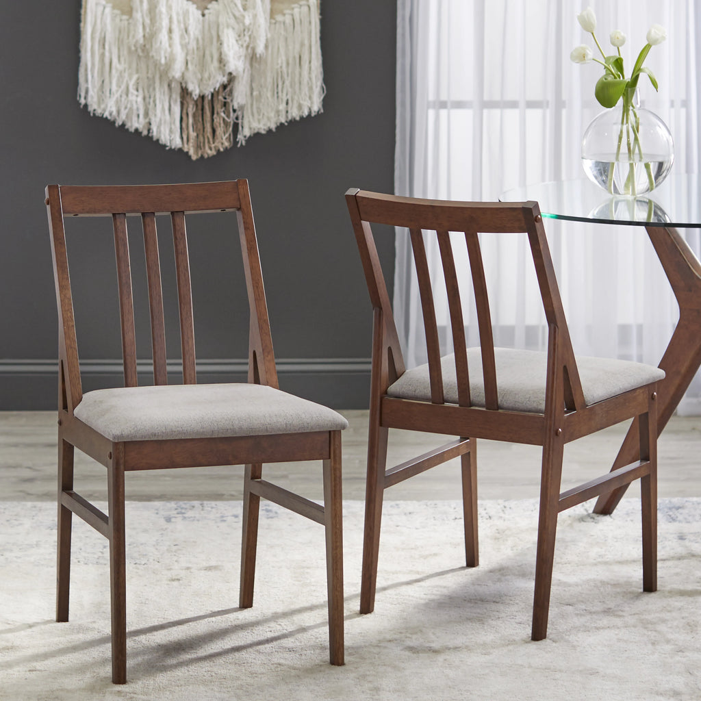Round Dining Table with Tempered Glass Top A36408