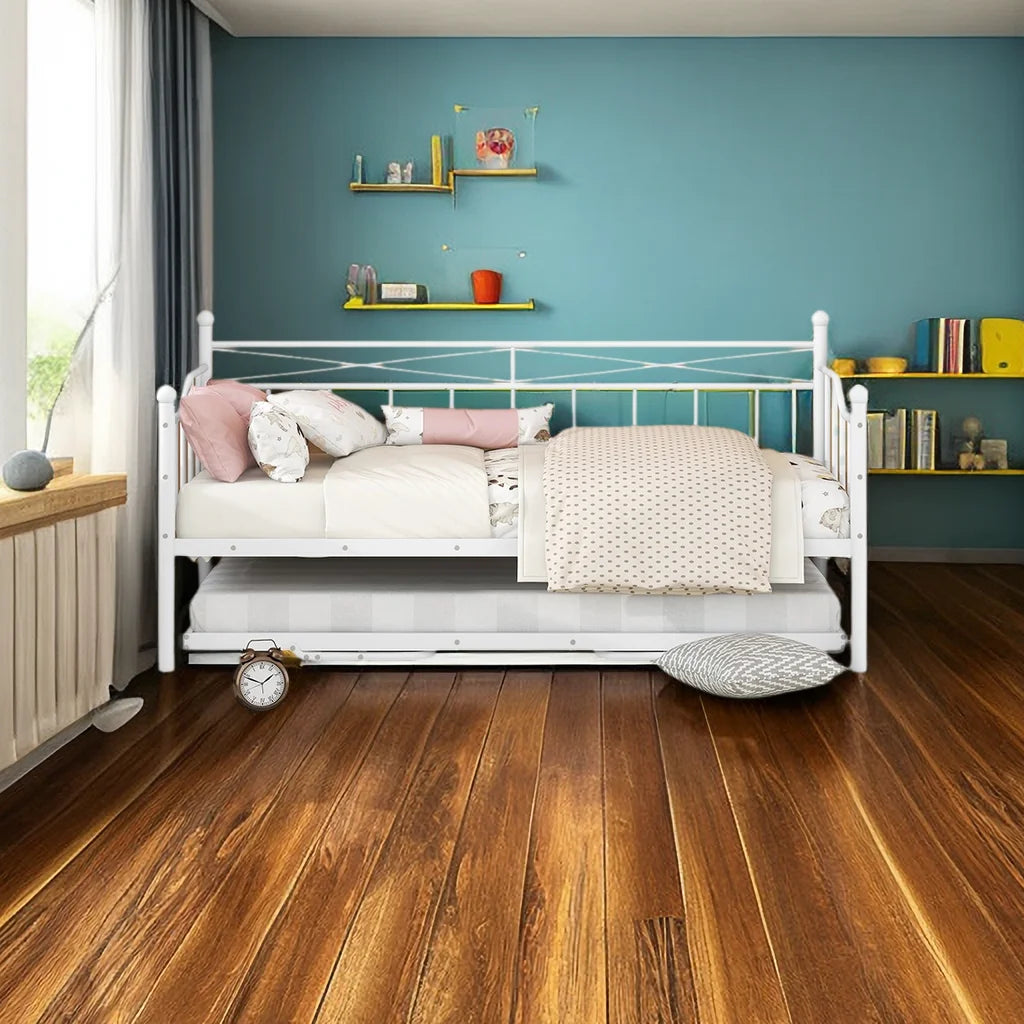 Twin Metal Daybed with Pop Up Trundle S10836
