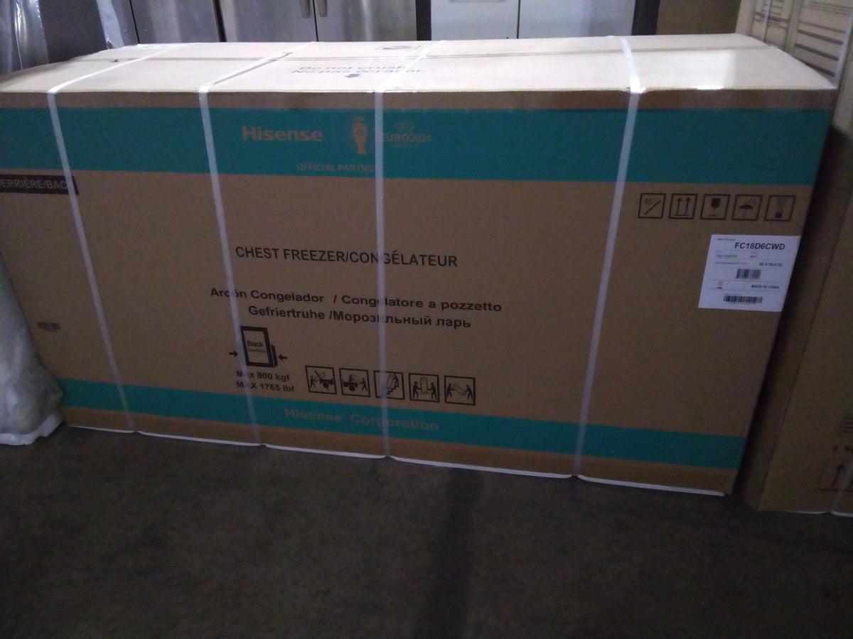 White 17.7 Cu Ft Convertible Chest Freezer or Fridge with Caster Wheels N8137