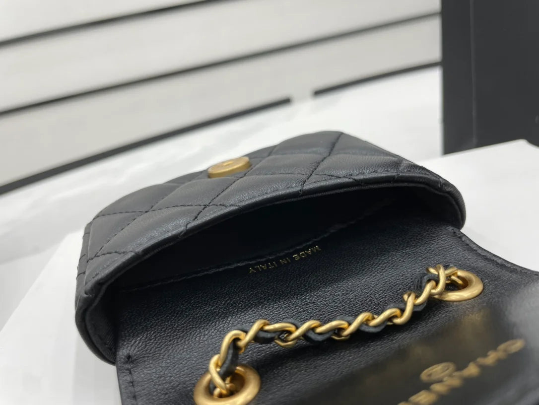 Black Mini Flap Bag G739