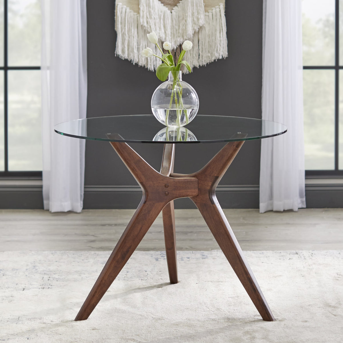 Round Dining Table with Tempered Glass Top A36408
