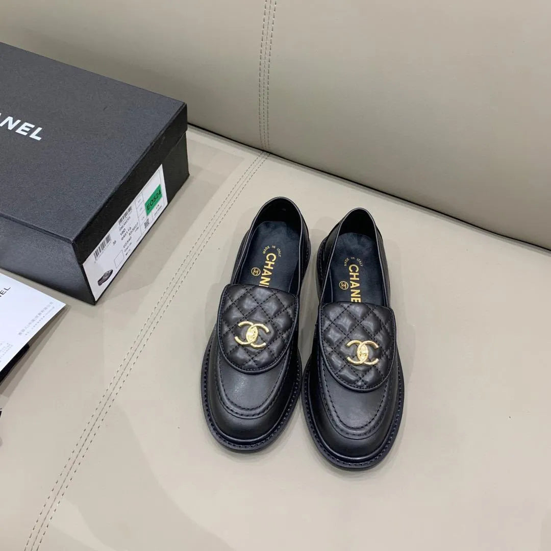 Black Loafers V343914