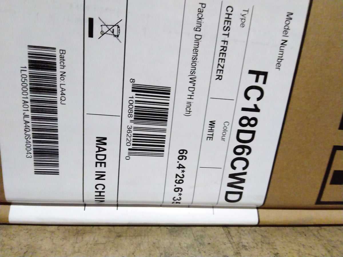 White 17.7 Cu Ft Convertible Chest Freezer or Fridge with Caster Wheels N8137