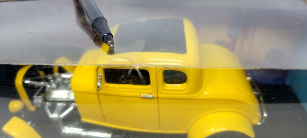 1/18 Scale Diecast Car U552366