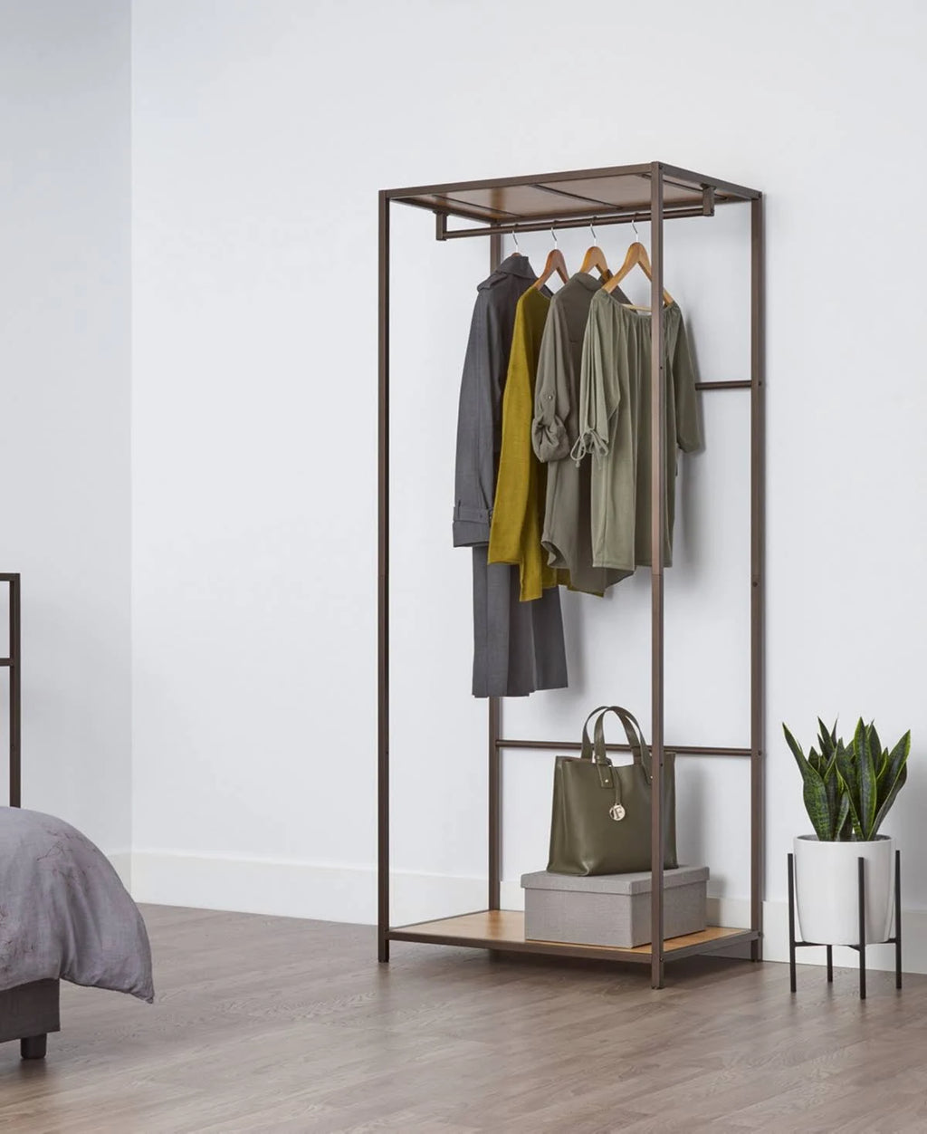 Bronze Anthracite Bamboo Garment Rack E394