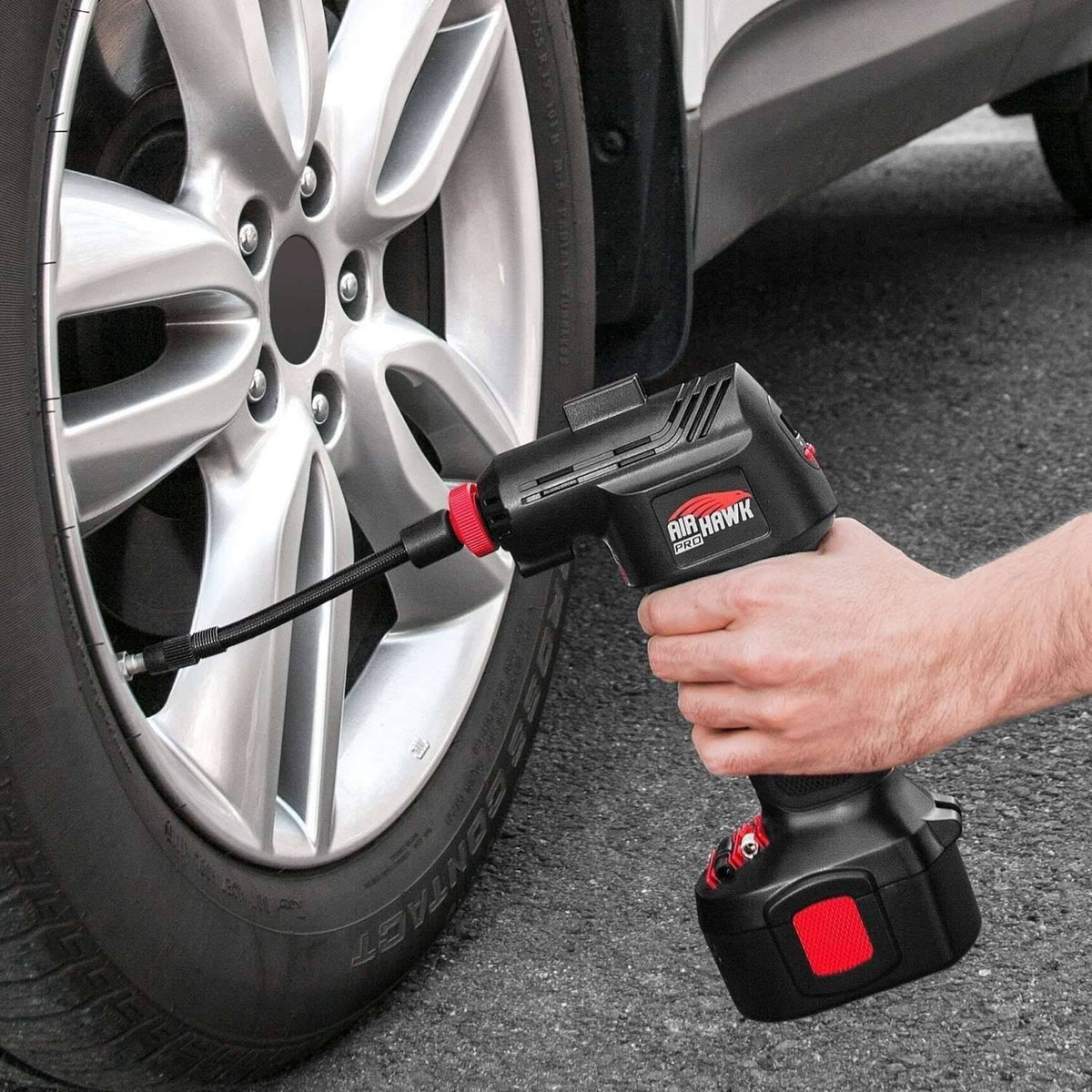 Cordless Tire Inflator with Carry Bag T611