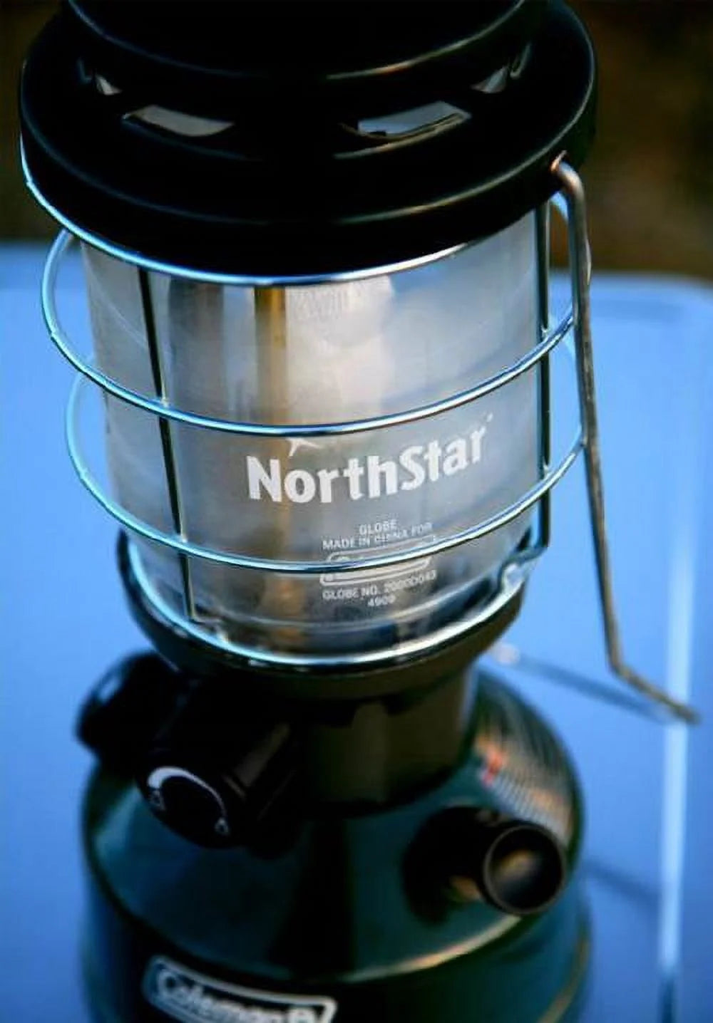 Lightweight Dual Fuel Camping Lantern with Metal Guard R620