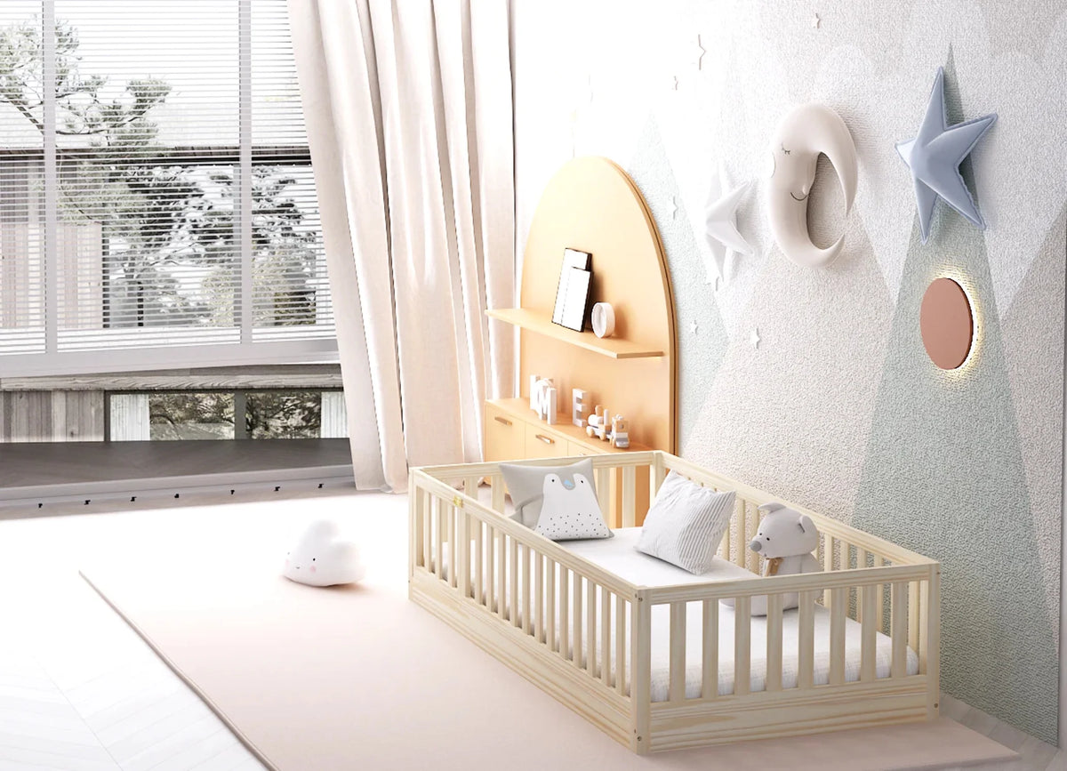 Hardwood Toddler Floor Bed with Gate D741149